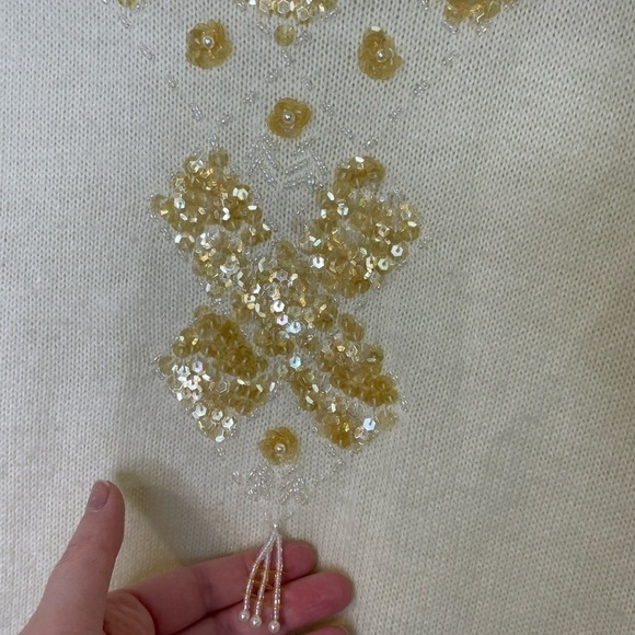 Vintage beaded embellished sweater - Picture 3 of 9